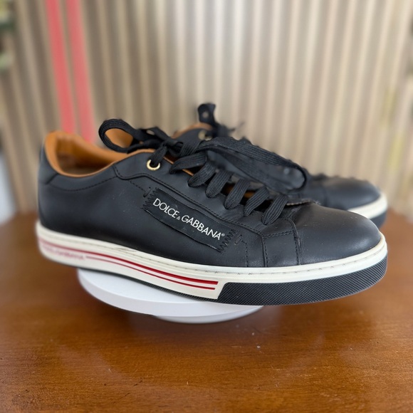 Dolce & Gabbana Other - WOW 🔥 DOLCE & GABBANA 🩶 Luxury Low Top Leather Mens Size 7 Sneakers (Authentic)!